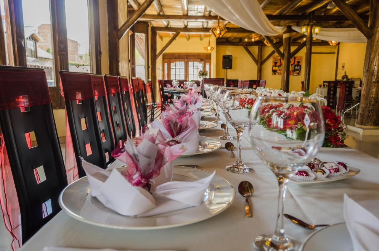 Hotel Bambu Ріобамба Екстер'єр фото